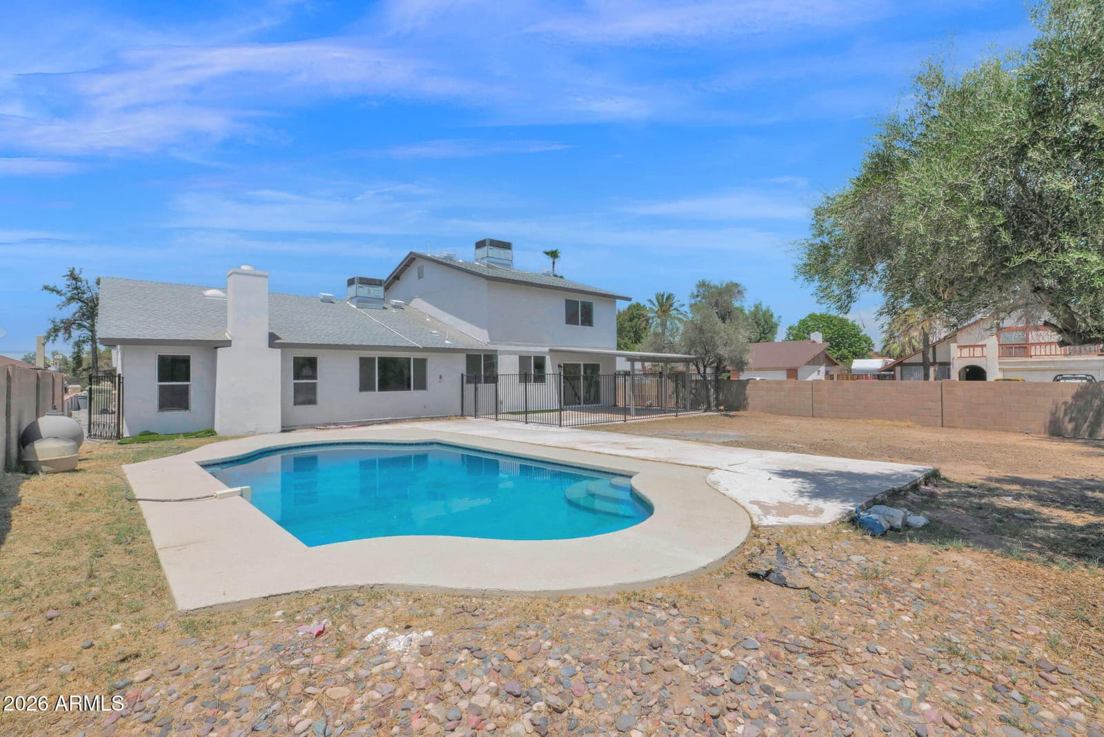4505 W NORTH Lane, Glendale, AZ 85302 — photo 5 of 35