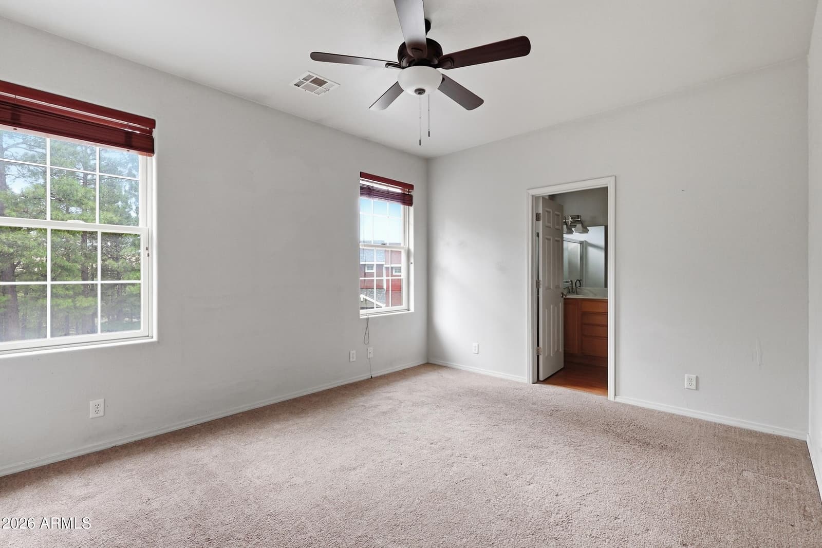 2382 W CRIPPLE CREEK Drive, Flagstaff, AZ 86001 — photo 12 of 16