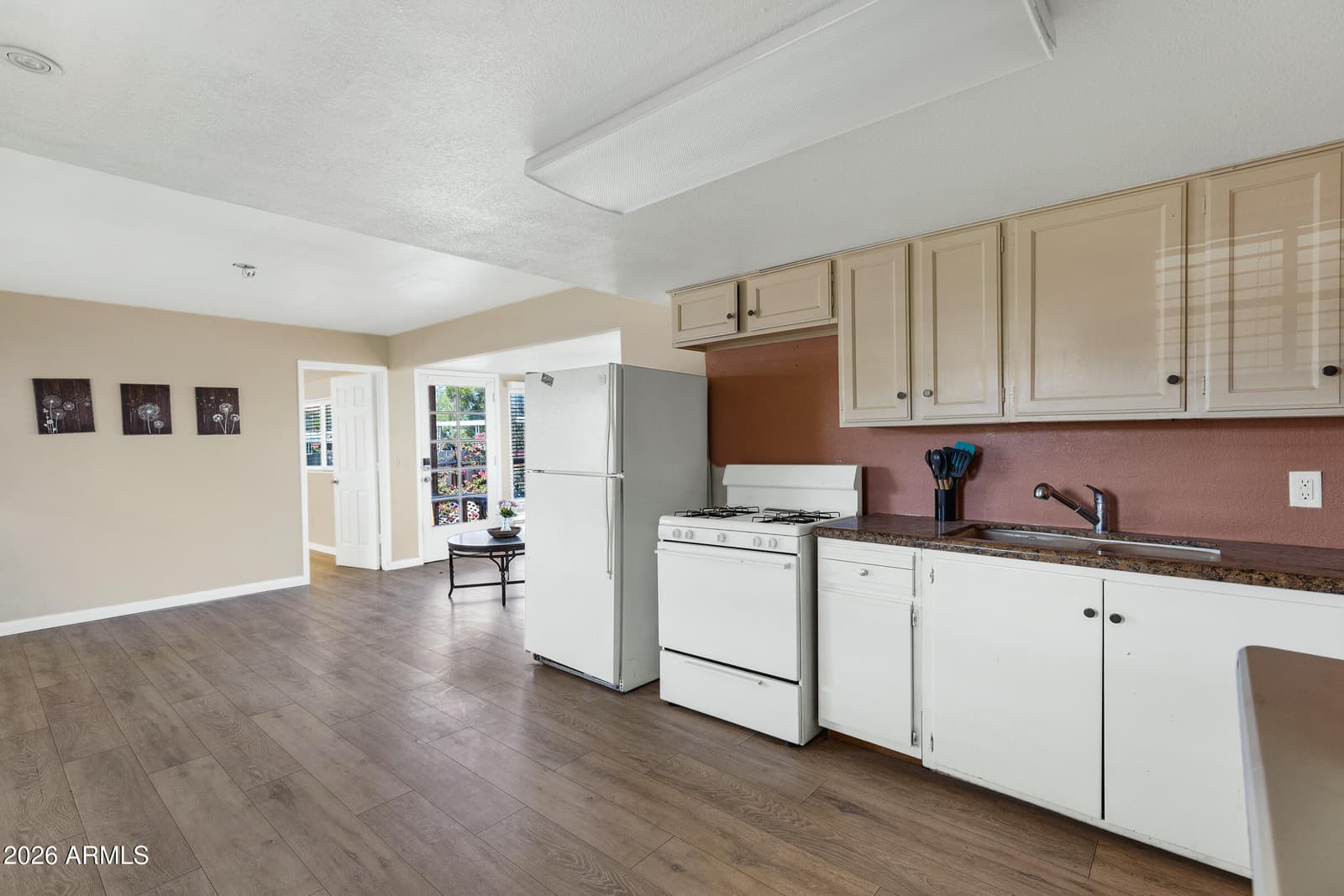7660 E MCKELLIPS Road 82, Scottsdale, AZ 85257 — photo 1 of 28