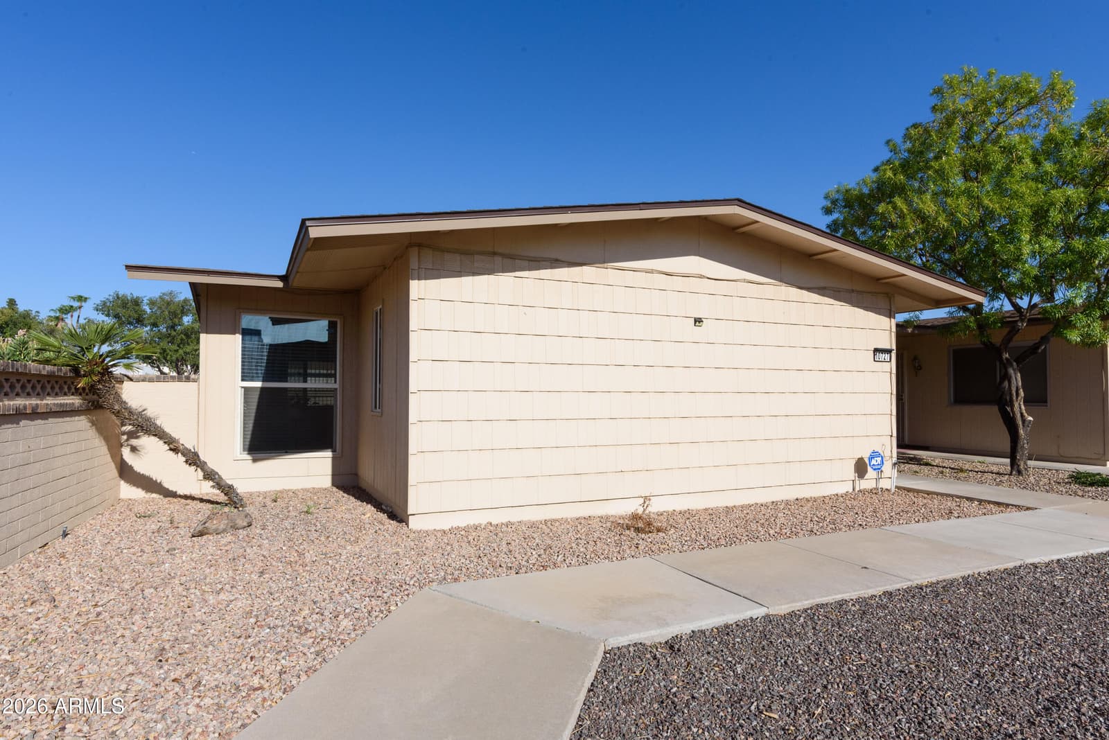 10727 W Santa Fe Drive, Sun City, AZ 85351 — photo 3 of 26