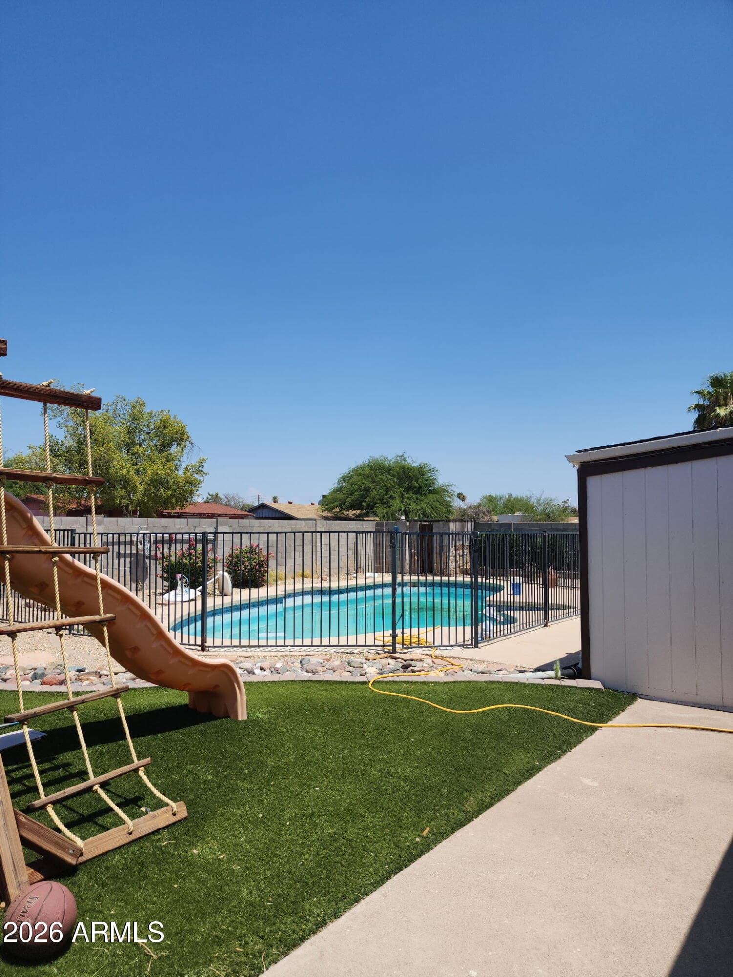 1536 W SACK Drive, Phoenix, AZ 85027 — photo 4 of 13