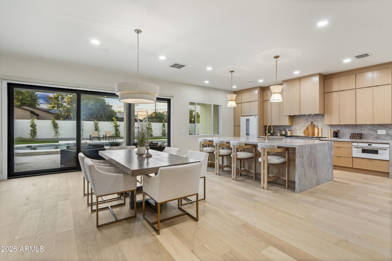 5540 E DAHLIA Drive, Scottsdale, AZ 85254 — photo 15 of 72