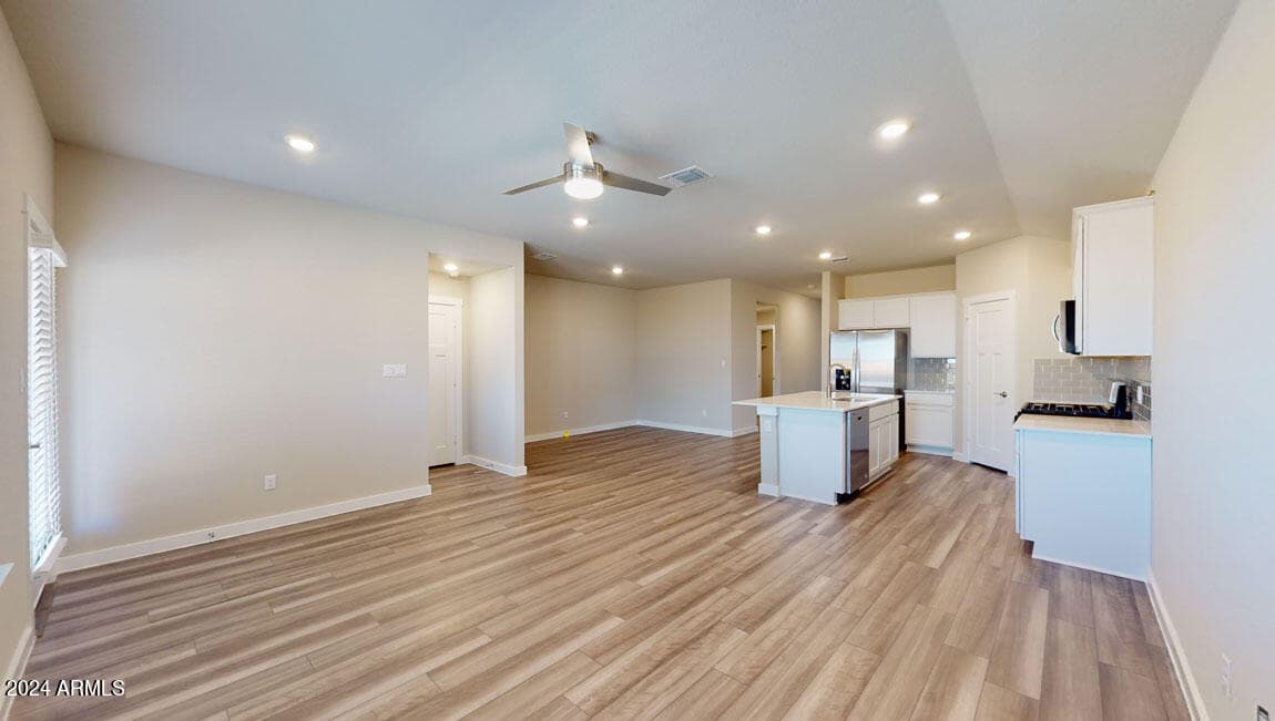 2824 W Sable Avenue, Apache Junction, AZ 85120 — photo 11 of 29
