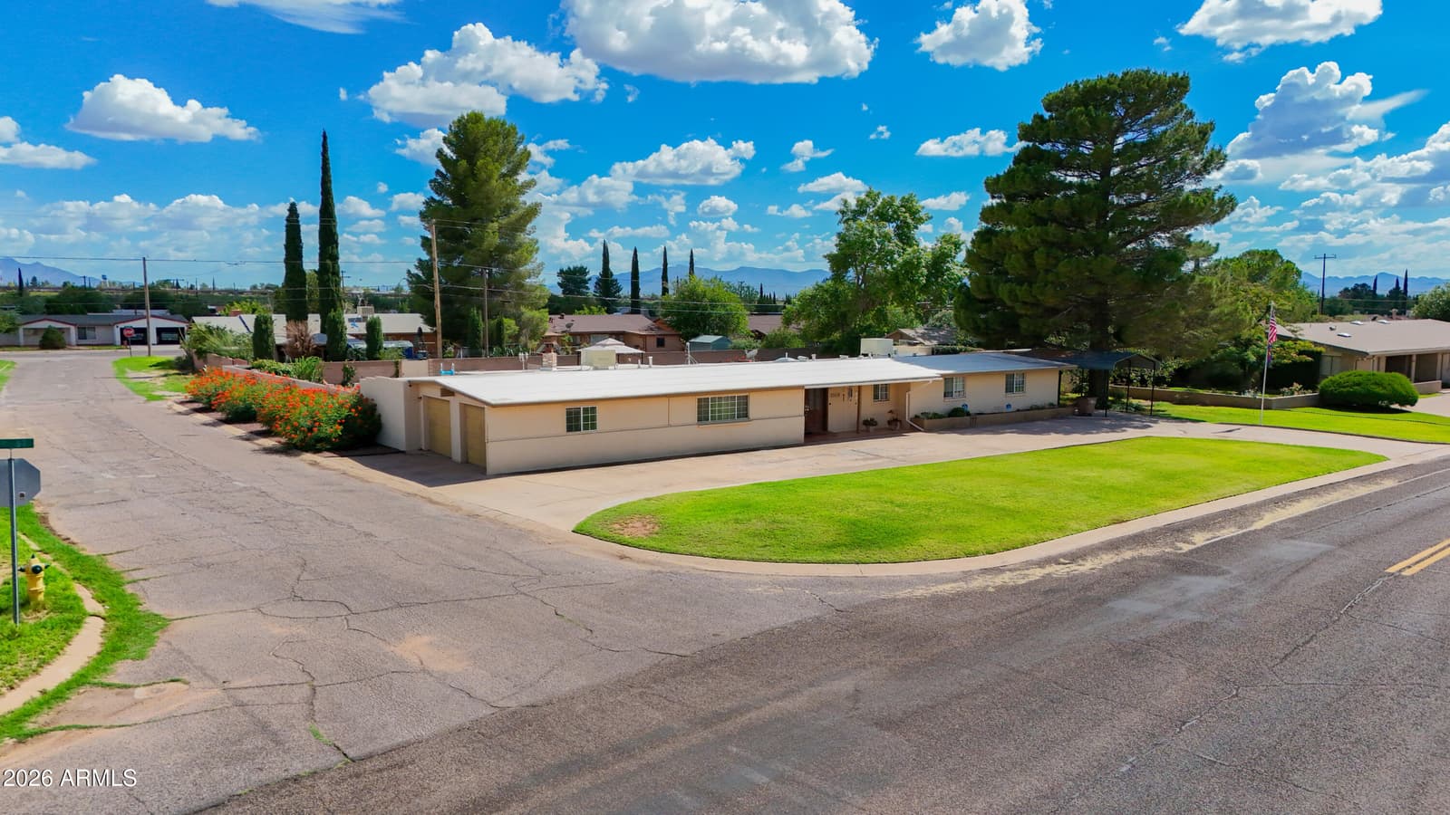 2411 E 9TH Street, Douglas, AZ 85607 — photo 2 of 11