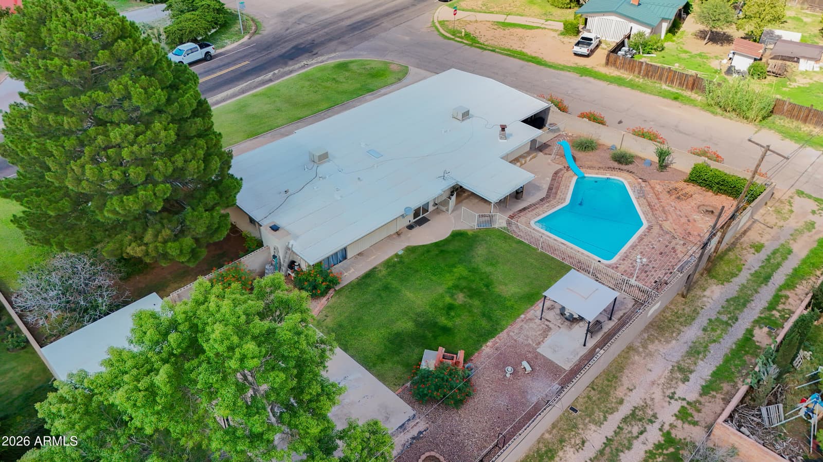 2411 E 9TH Street, Douglas, AZ 85607 — photo 4 of 11