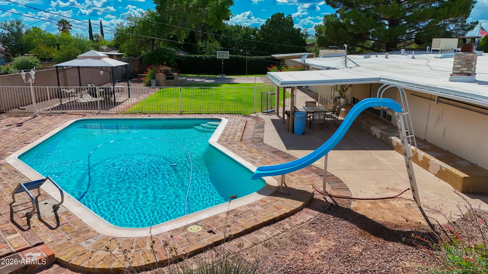 2411 E 9TH Street, Douglas, AZ 85607 — photo 7 of 11