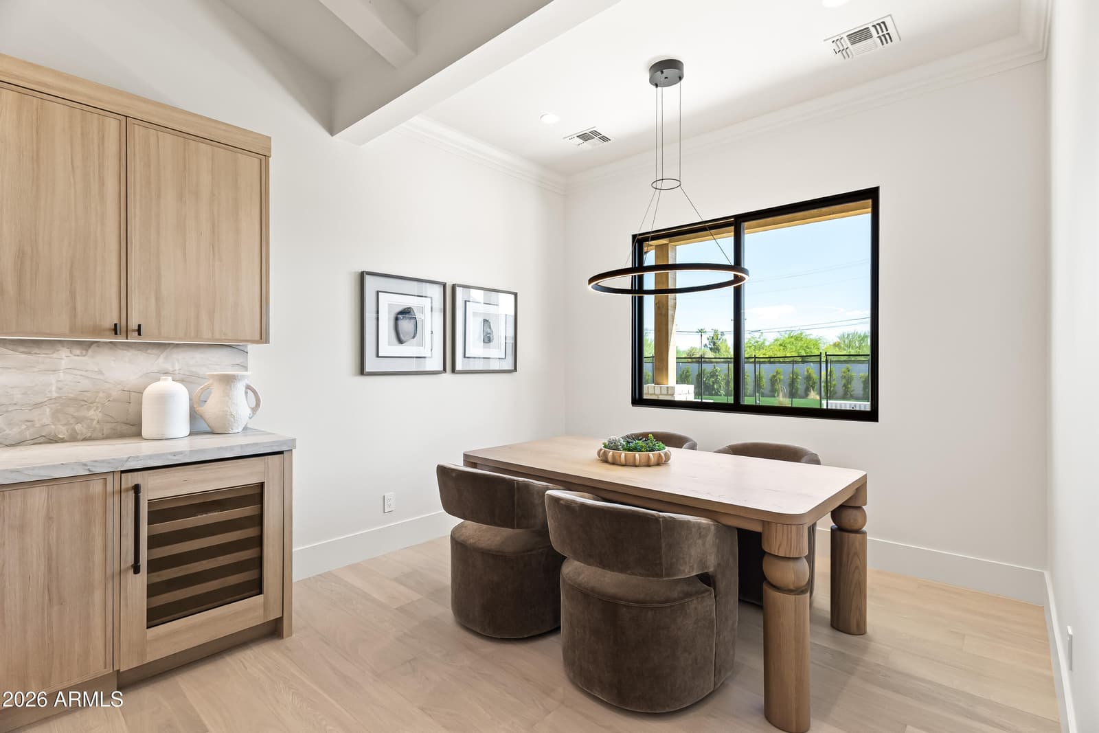 4119 E STANFORD Drive, Phoenix, AZ 85018 — photo 14 of 49