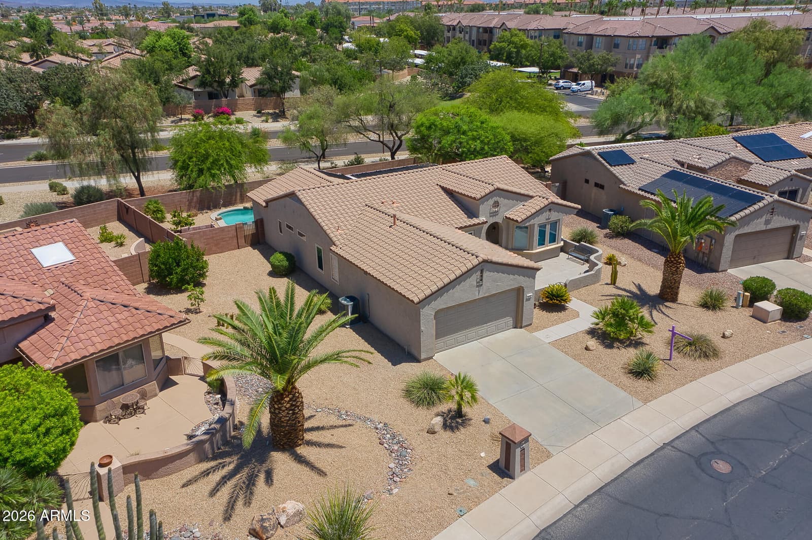 18849 N Summerbreeze Way, Surprise, AZ 85374 — photo 5 of 19