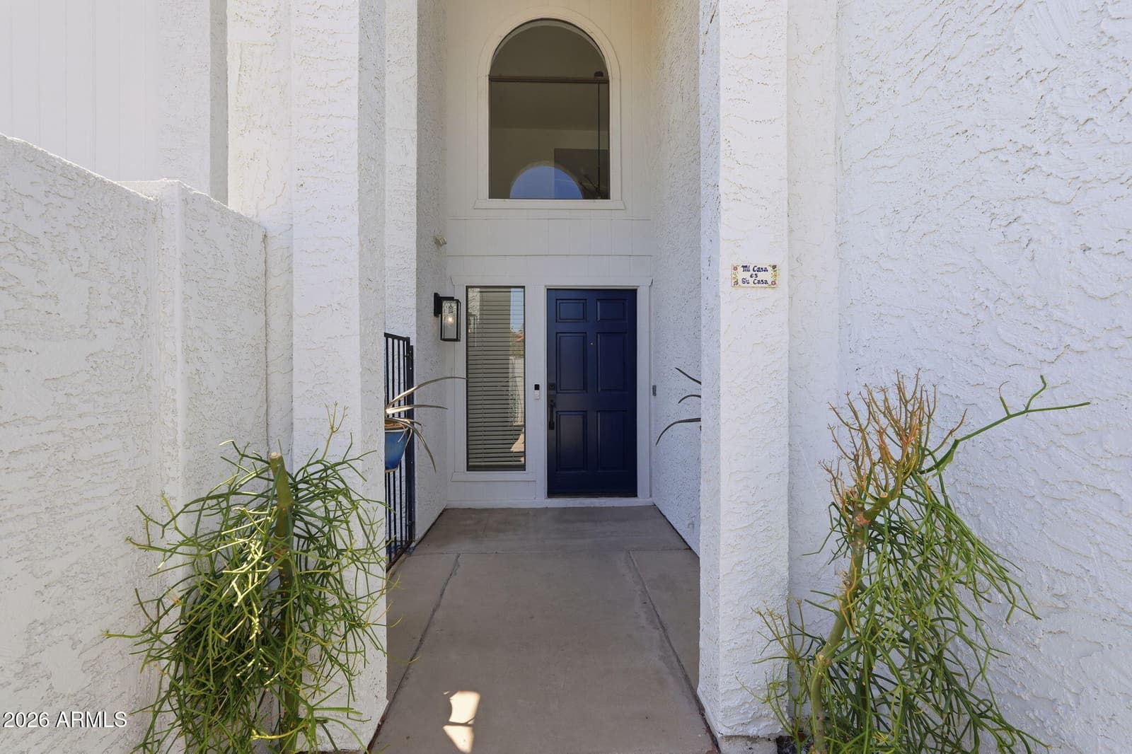 2137 S CATARINA Circle, Mesa, AZ 85202 — photo 4 of 96