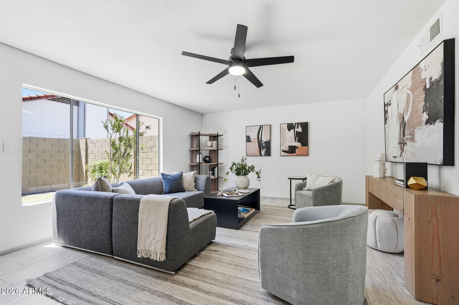 2137 S CATARINA Circle, Mesa, AZ 85202 — photo 9 of 96
