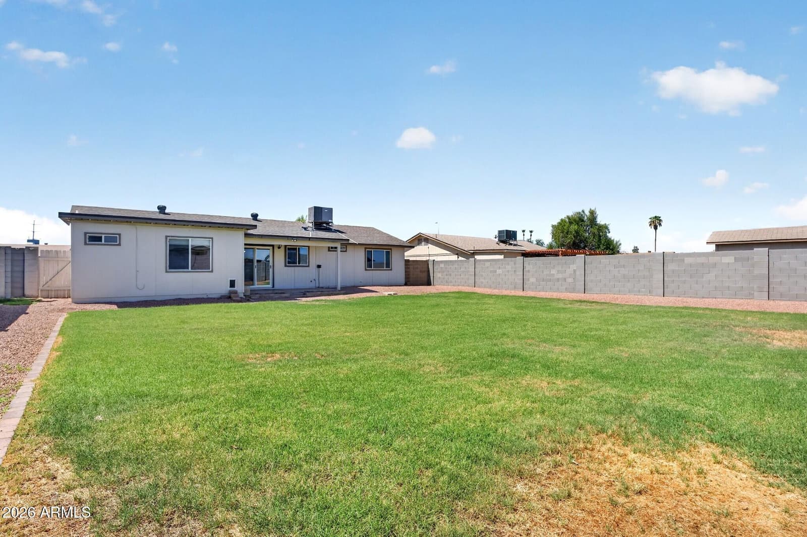 5709 S ROBERTS Road, Tempe, AZ 85283 — photo 4 of 46