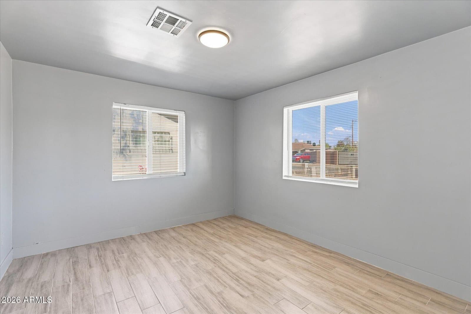 2921 W TURNEY Avenue, Phoenix, AZ 85017 — photo 19 of 29