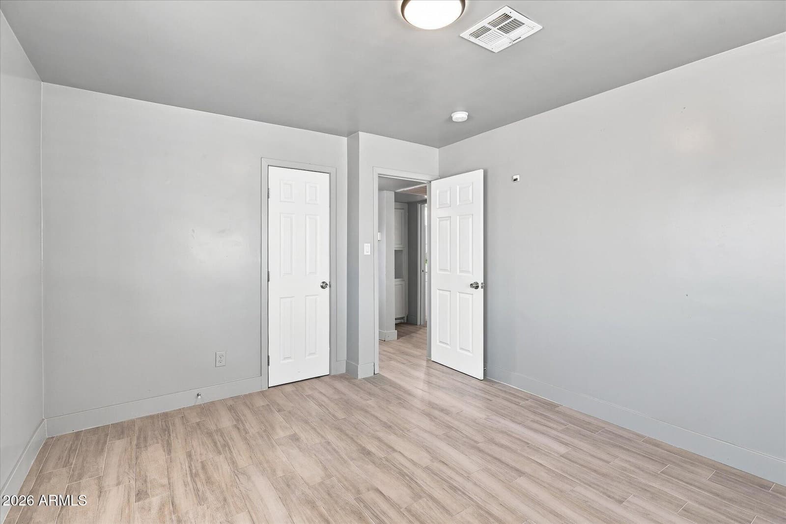 2921 W TURNEY Avenue, Phoenix, AZ 85017 — photo 18 of 29