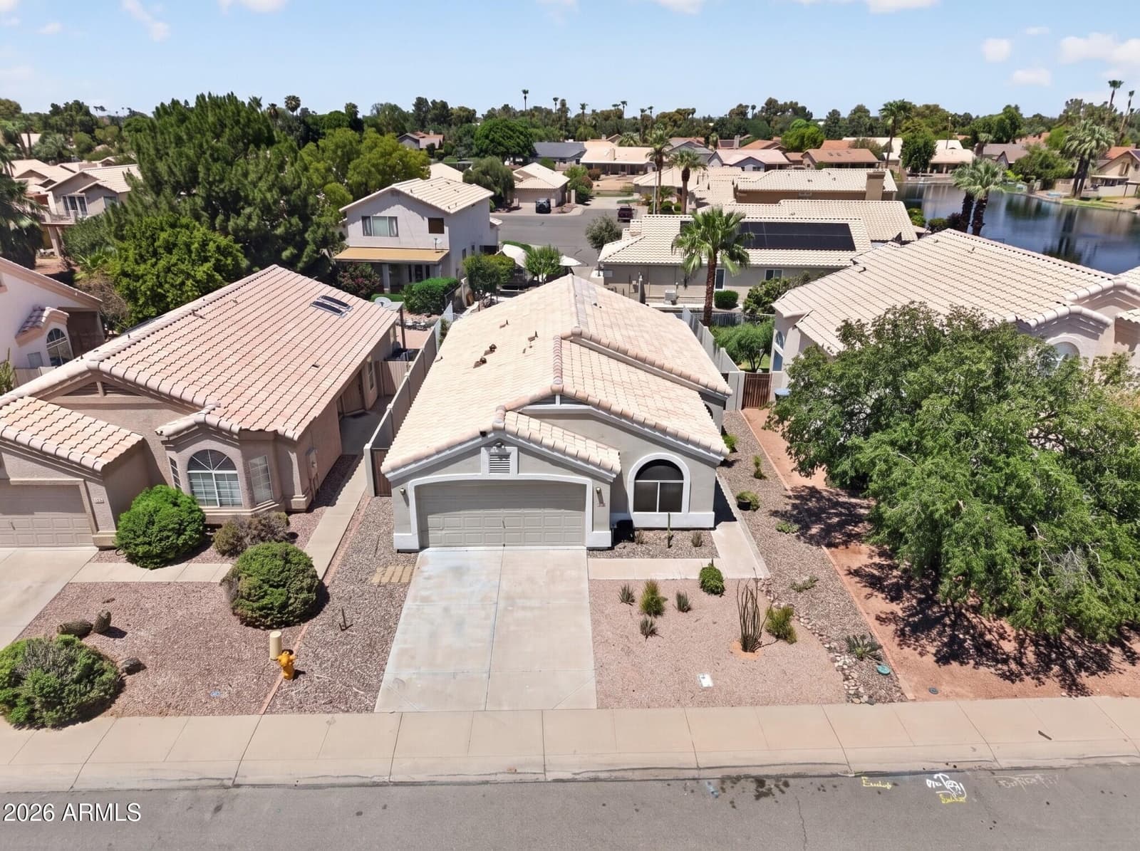 1438 E CINDY Street, Chandler, AZ 85225 — photo 3 of 31