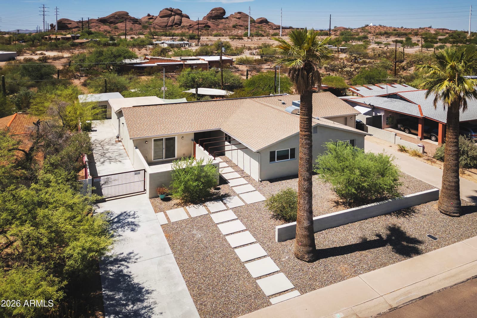 35 E PAPAGO Drive, Tempe, AZ 85288 — photo 36 of 45