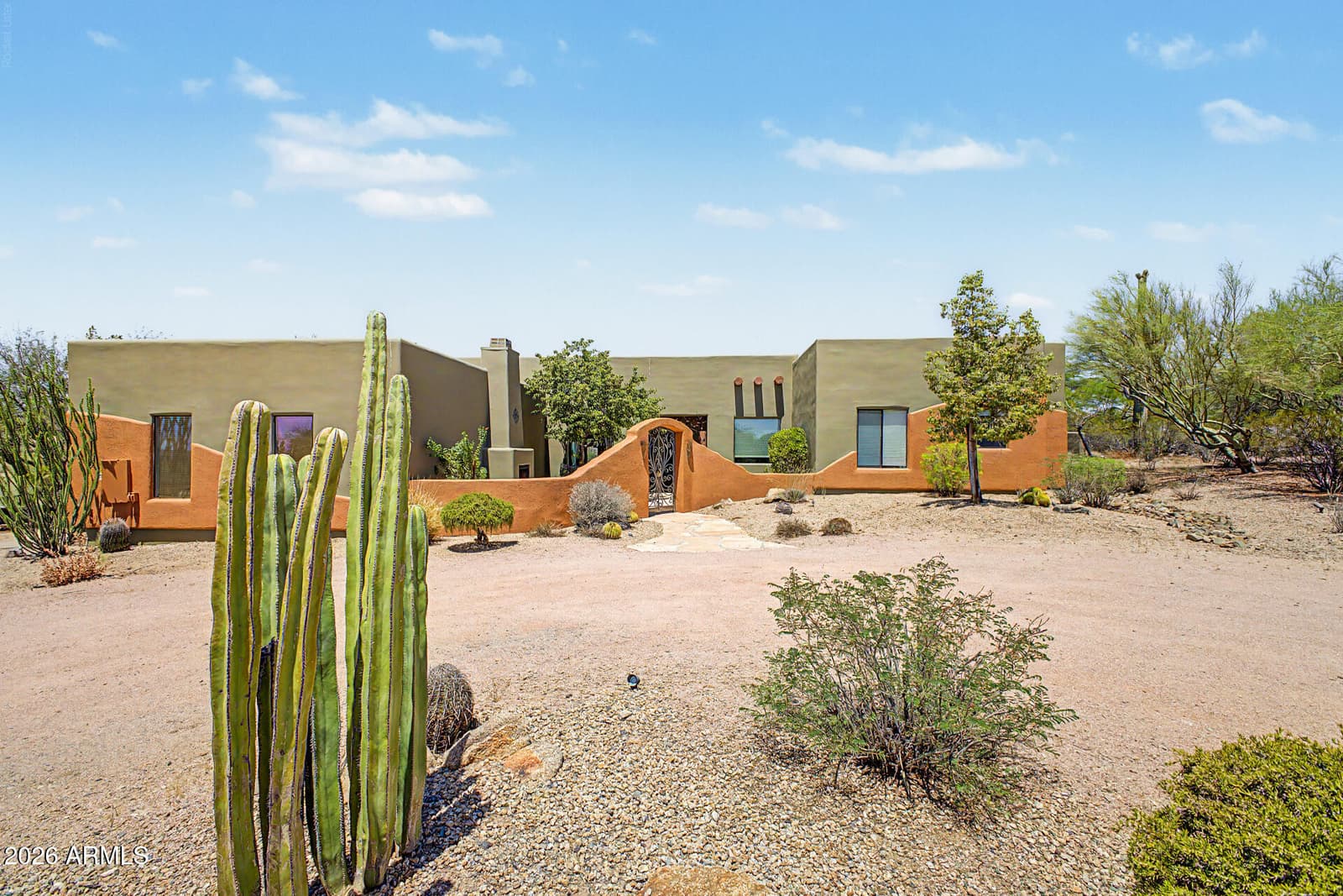 38844 N SPUR CROSS Road, Cave Creek, AZ 85331 — photo 2 of 65