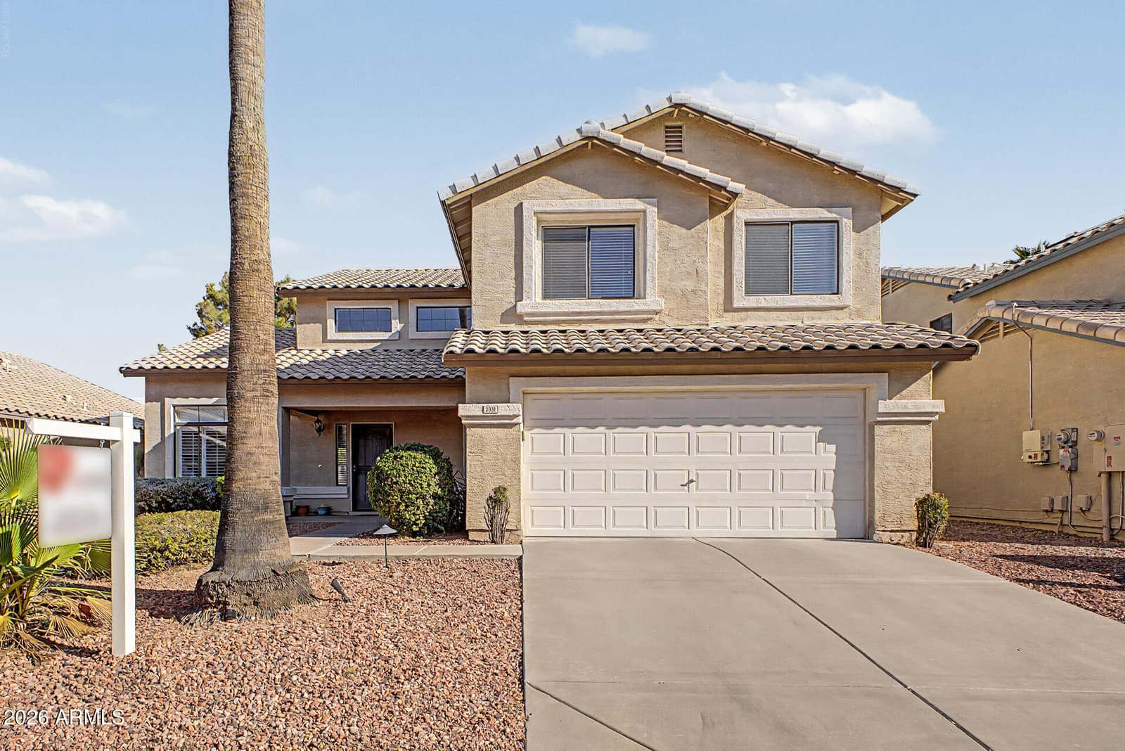 2031 E PARKSIDE Lane, Phoenix, AZ 85024 — photo 1 of 32