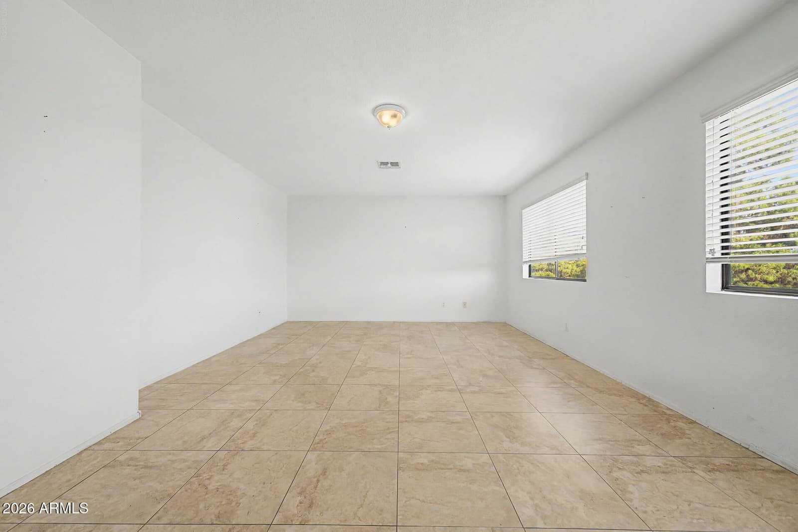2031 E PARKSIDE Lane, Phoenix, AZ 85024 — photo 19 of 32