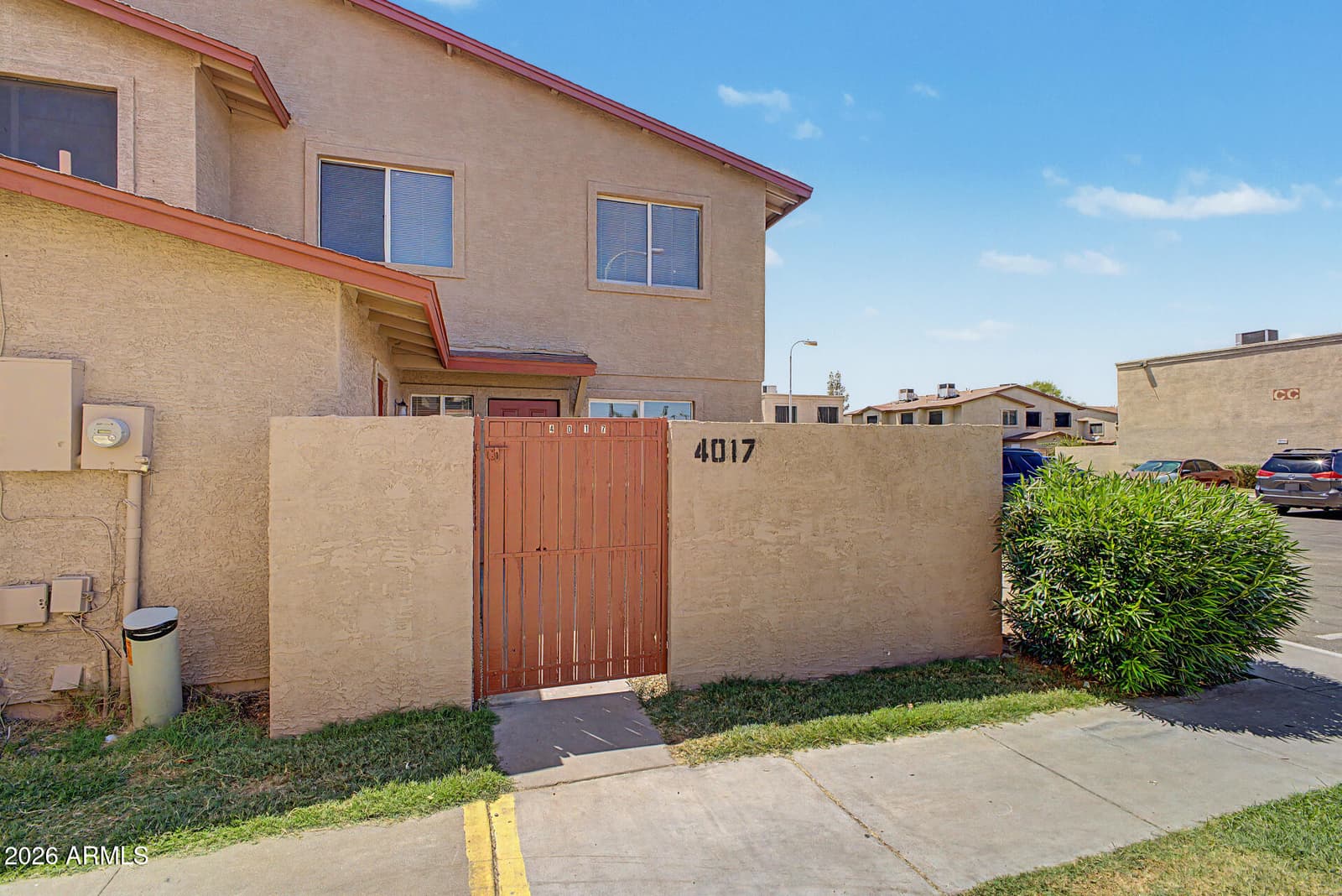 4017 W READE Avenue, Phoenix, AZ 85019 — photo 8 of 31
