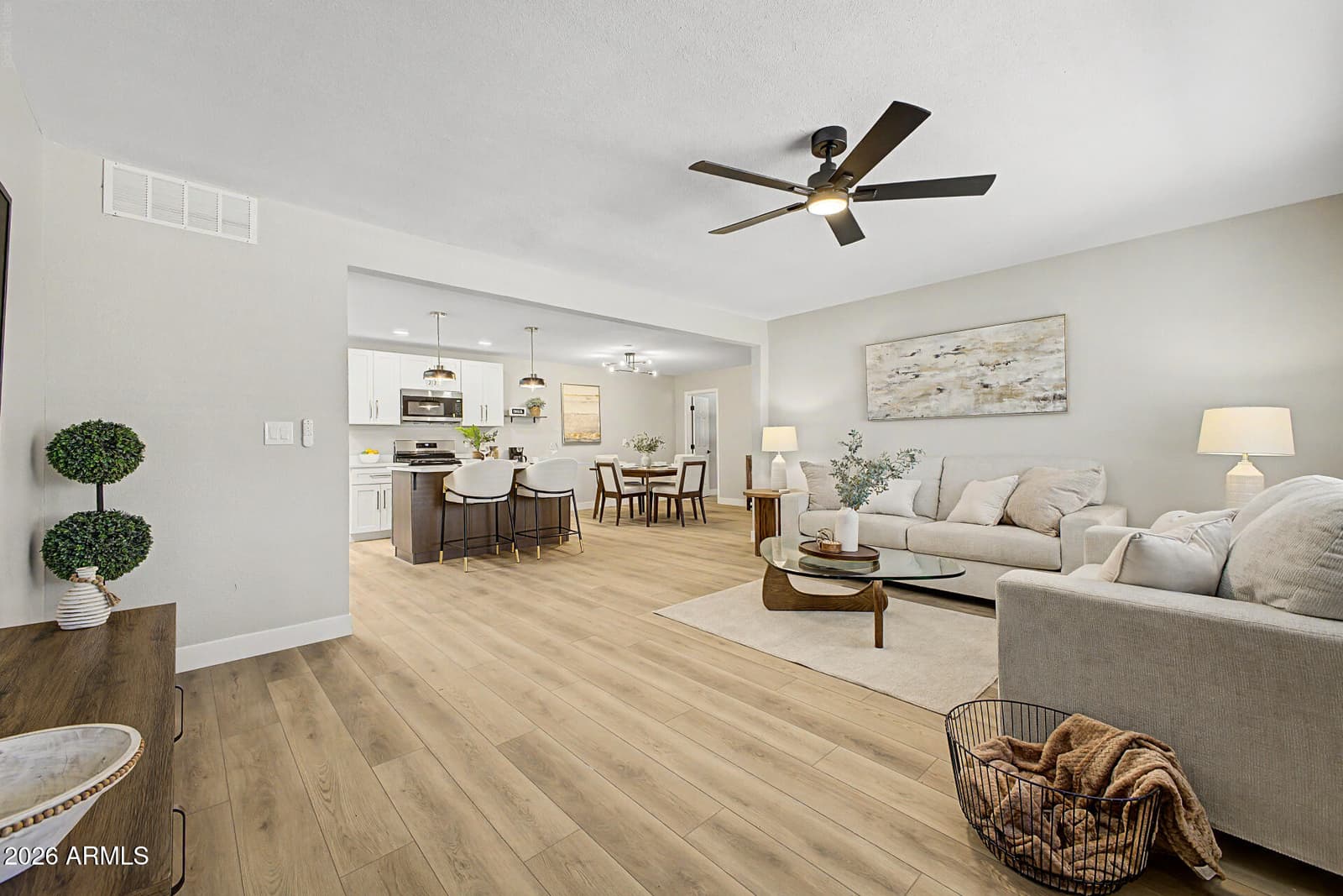 1657 W 2ND Street, Mesa, AZ 85201 — photo 7 of 32