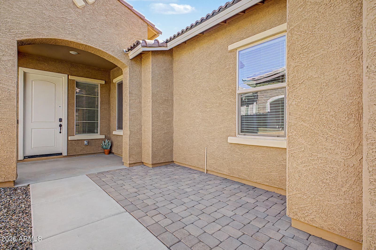 14353 W VENTURA Street, Surprise, AZ 85379 — photo 3 of 35