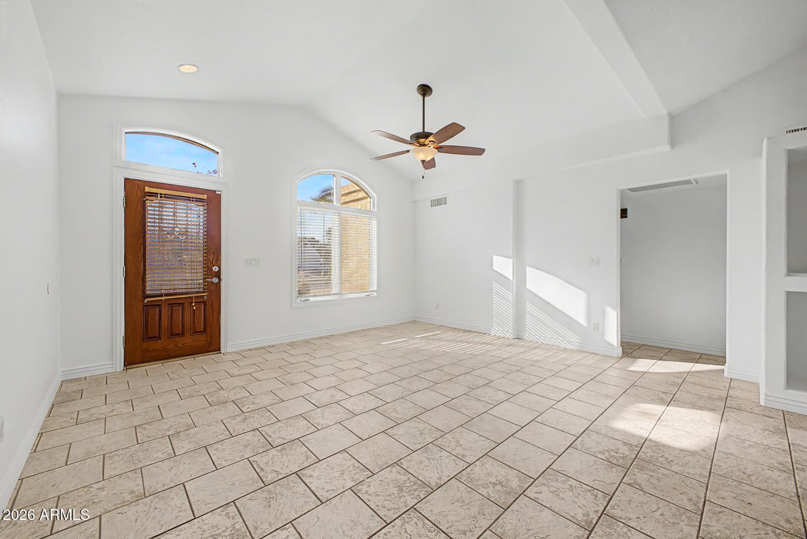 19655 N 9TH Street, Phoenix, AZ 85024 — photo 7 of 36