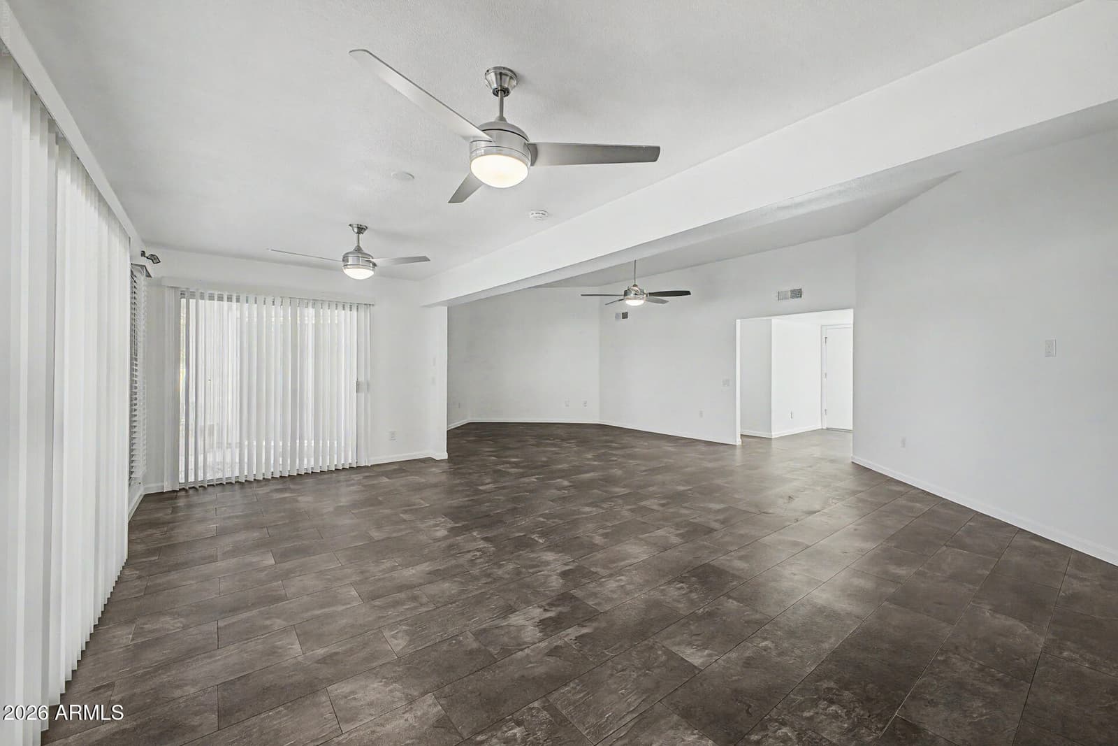 10501 W PINEAIRE Drive, Sun City, AZ 85351 — photo 10 of 29