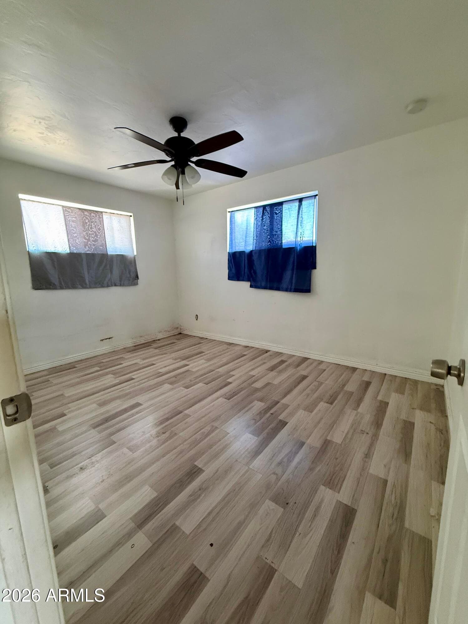 2701 W RUTH Avenue, Phoenix, AZ 85051 — photo 9 of 23