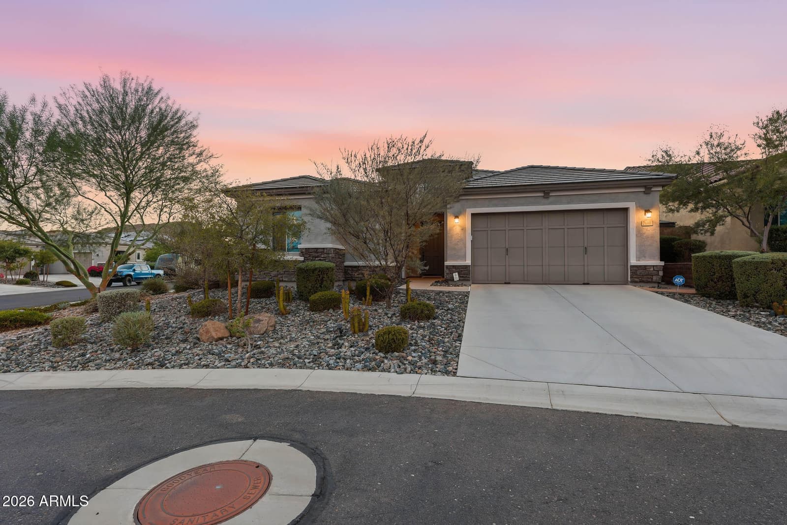 7680 S 163RD Drive, Goodyear, AZ 85338 — photo 10 of 94