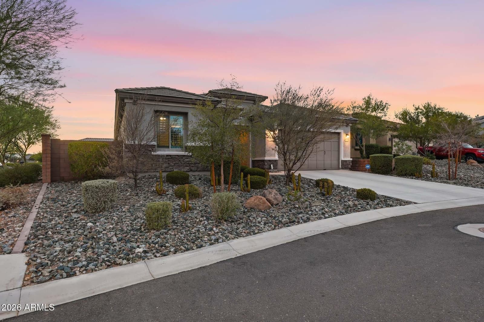 7680 S 163RD Drive, Goodyear, AZ 85338 — photo 11 of 94