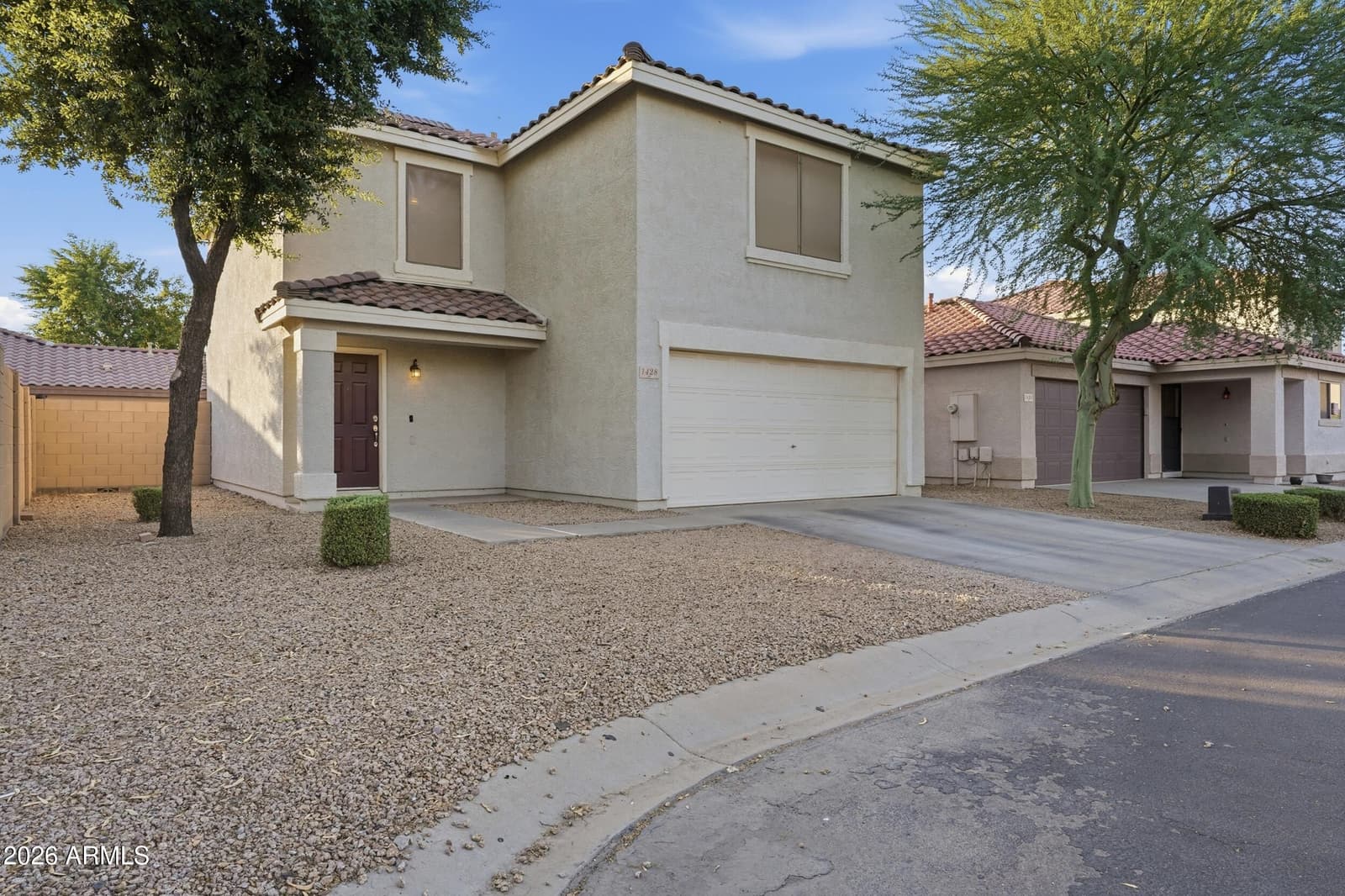 1428 S CROSSBOW Court, Chandler, AZ 85286 — photo 2 of 35