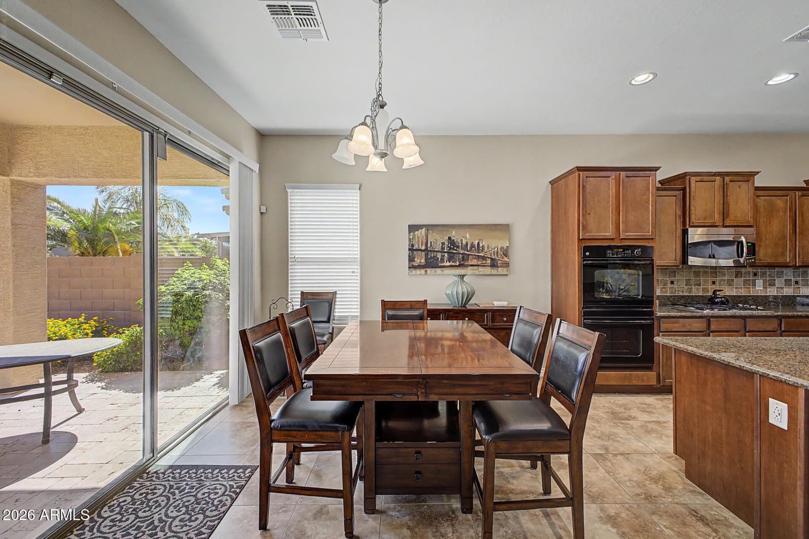 175 W MONTEGO Drive, Casa Grande, AZ 85122 — photo 11 of 43