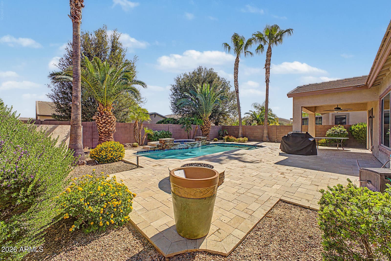 175 W MONTEGO Drive, Casa Grande, AZ 85122 — photo 29 of 43