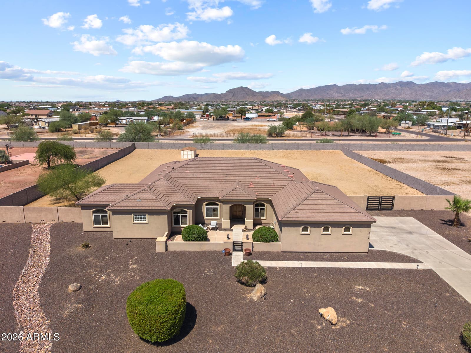 3114 N 190TH Drive, Litchfield Park, AZ 85340 — photo 3 of 64