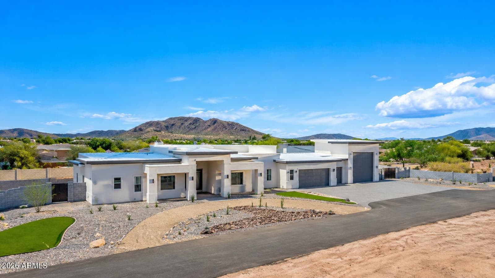 1483 W PASO NUEVO Drive, Phoenix, AZ 85086 — photo 5 of 67