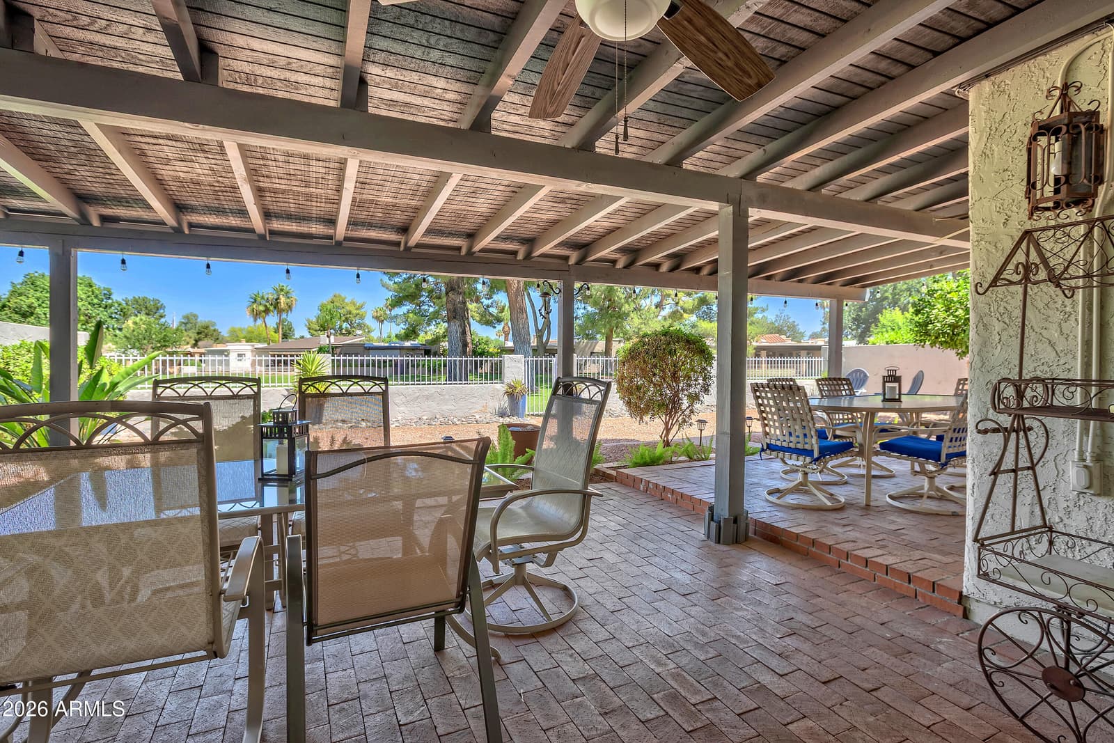 110 W TAM OSHANTER Drive W, Phoenix, AZ 85023 — photo 21 of 36