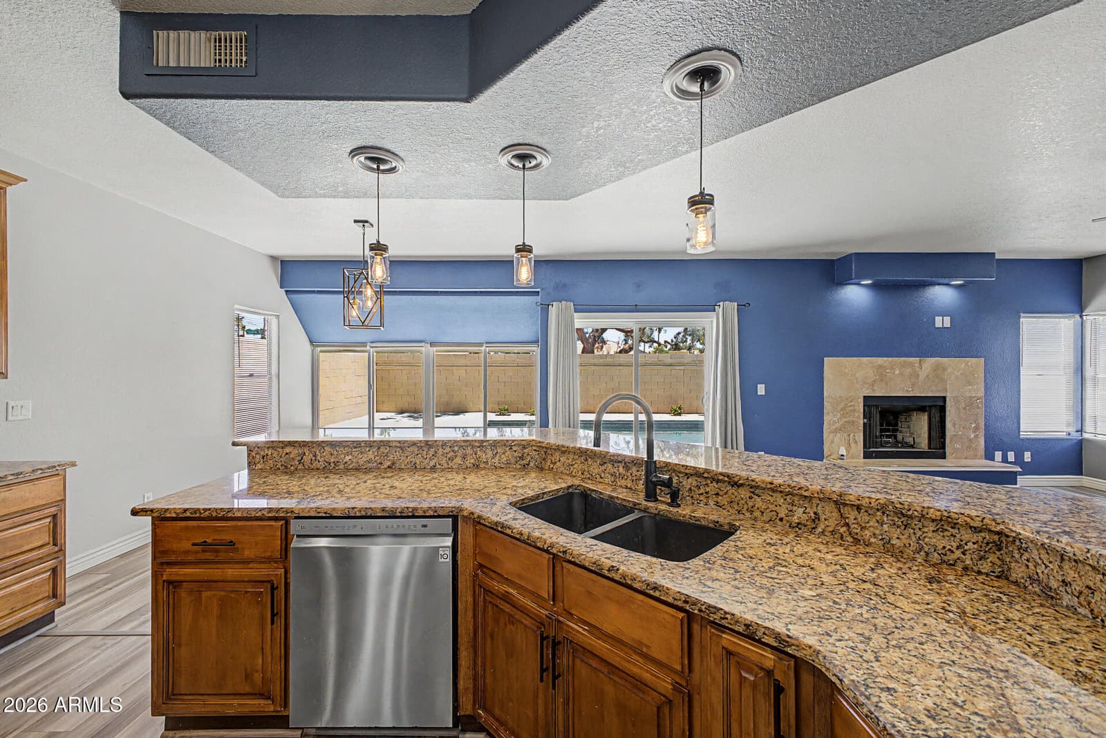 16813 S 31st Way, Phoenix, AZ 85048 — photo 9 of 19