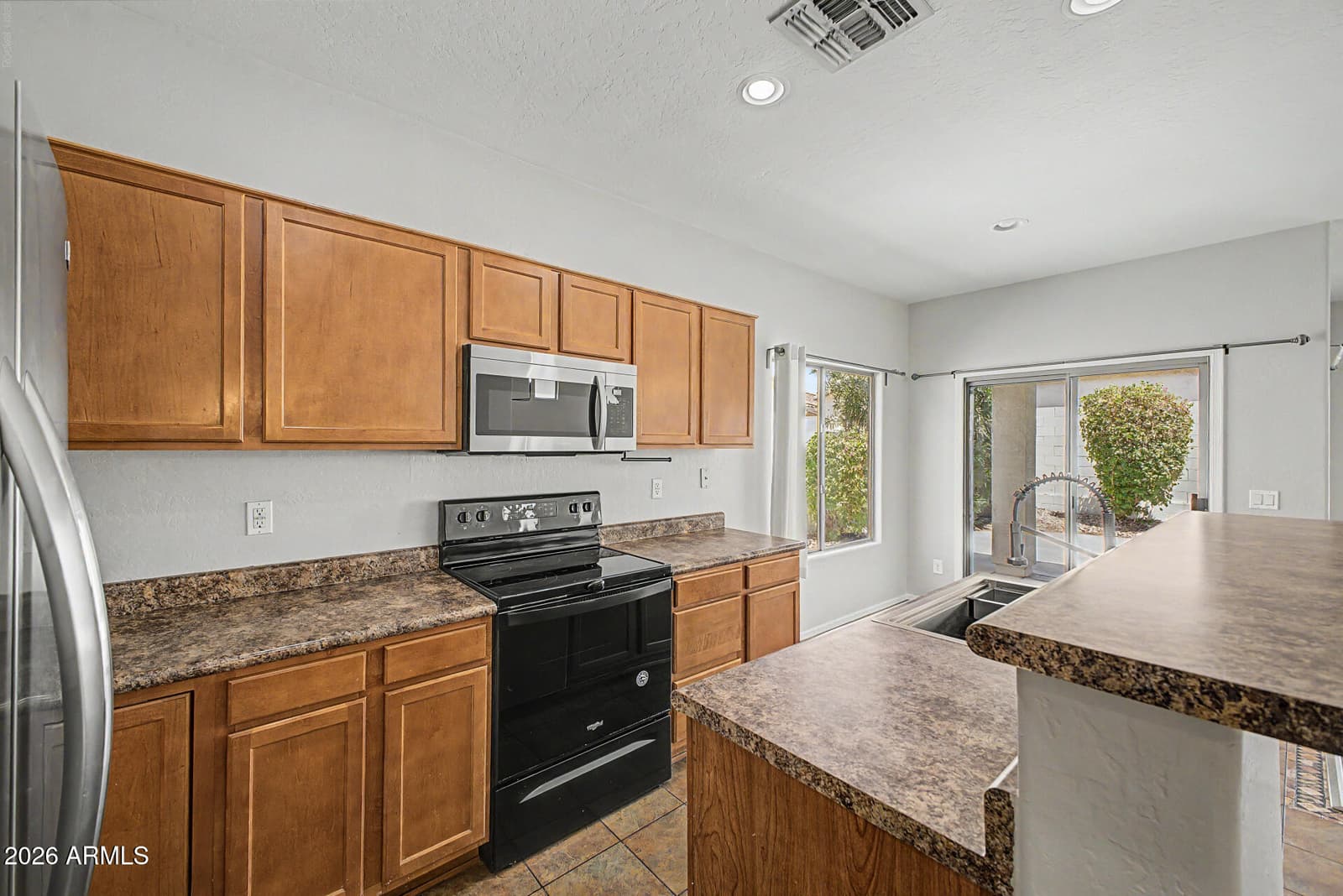 307 N 76TH Place, Mesa, AZ 85207 — photo 7 of 30