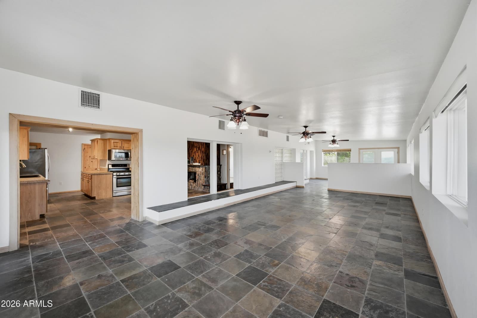 1081 W DANA Avenue, Florence, AZ 85132 — photo 14 of 57