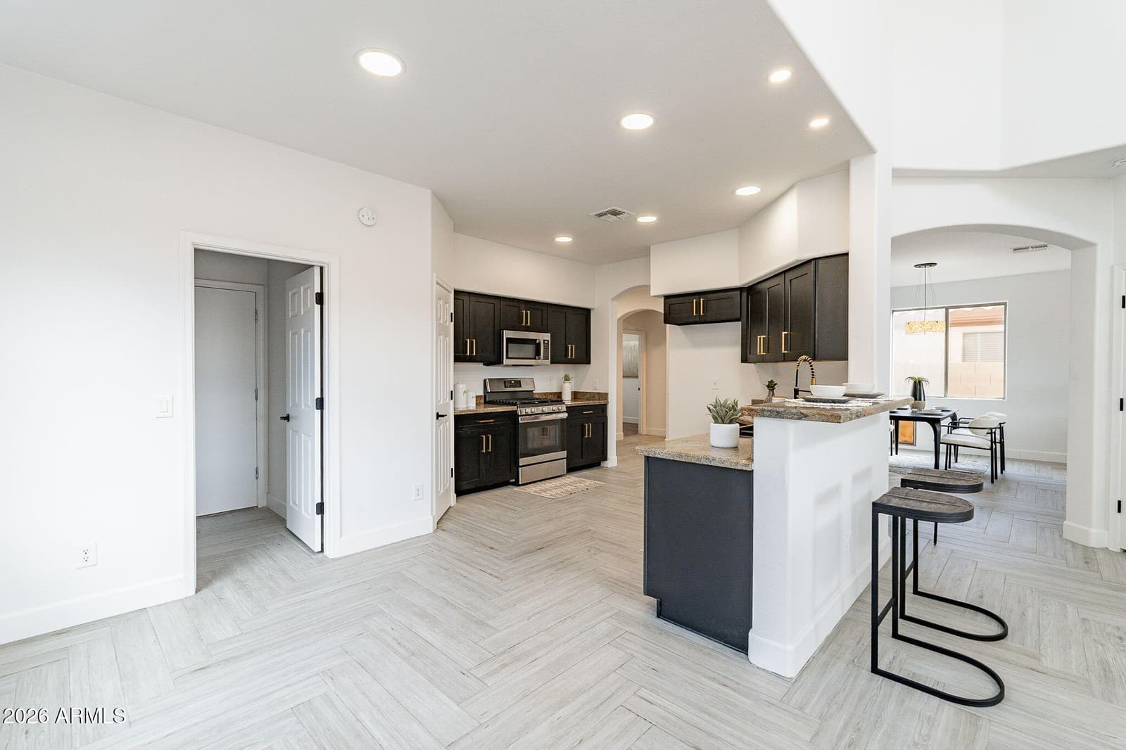42814 N 43RD Drive, New River, AZ 85087 — photo 11 of 64
