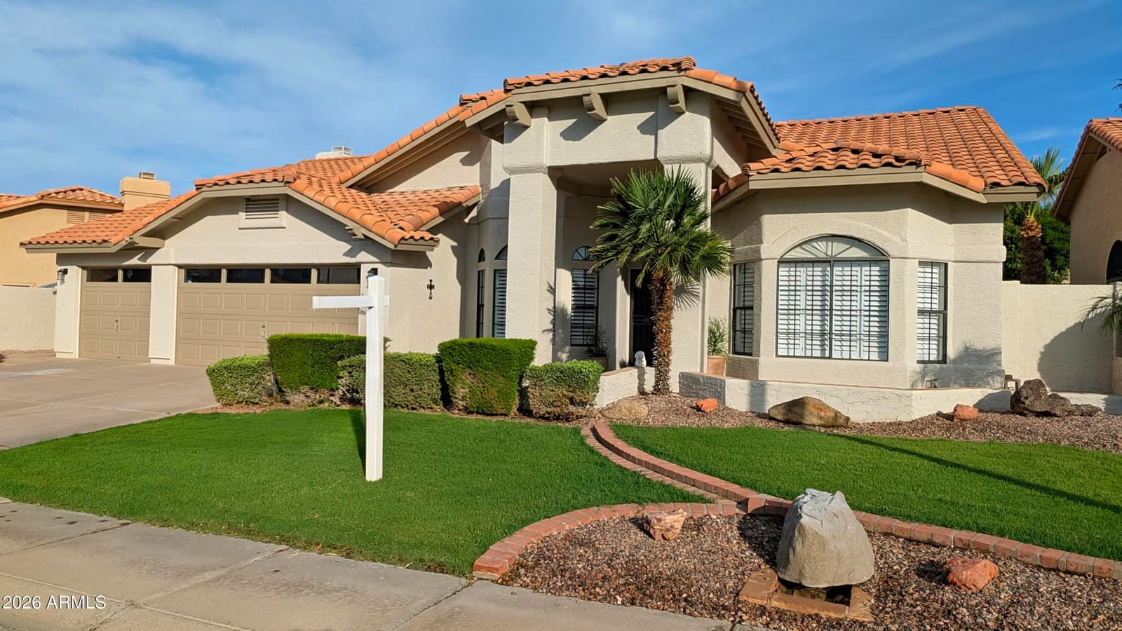 3360 S OLEANDER Drive, Chandler, AZ 85248 — photo 1 of 34
