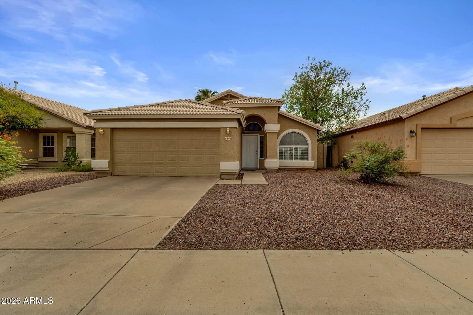 5843 S Brittany Lane, Tempe, AZ 85283 — photo 4 of 38
