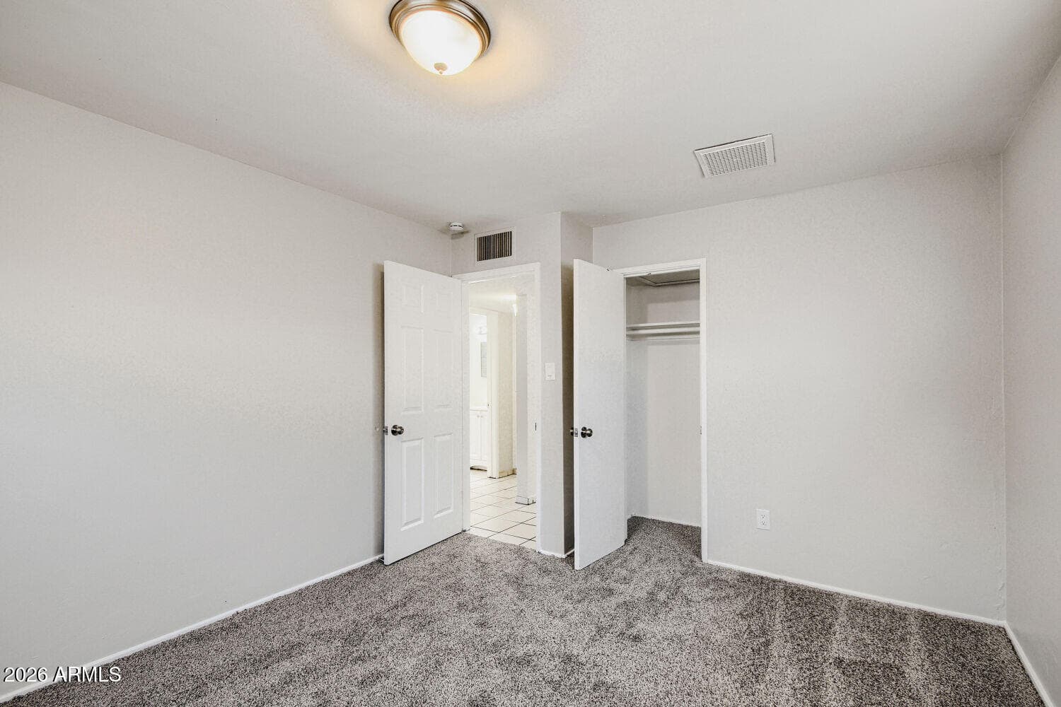 2818 W ECHO Lane W, Phoenix, AZ 85051 — photo 18 of 27