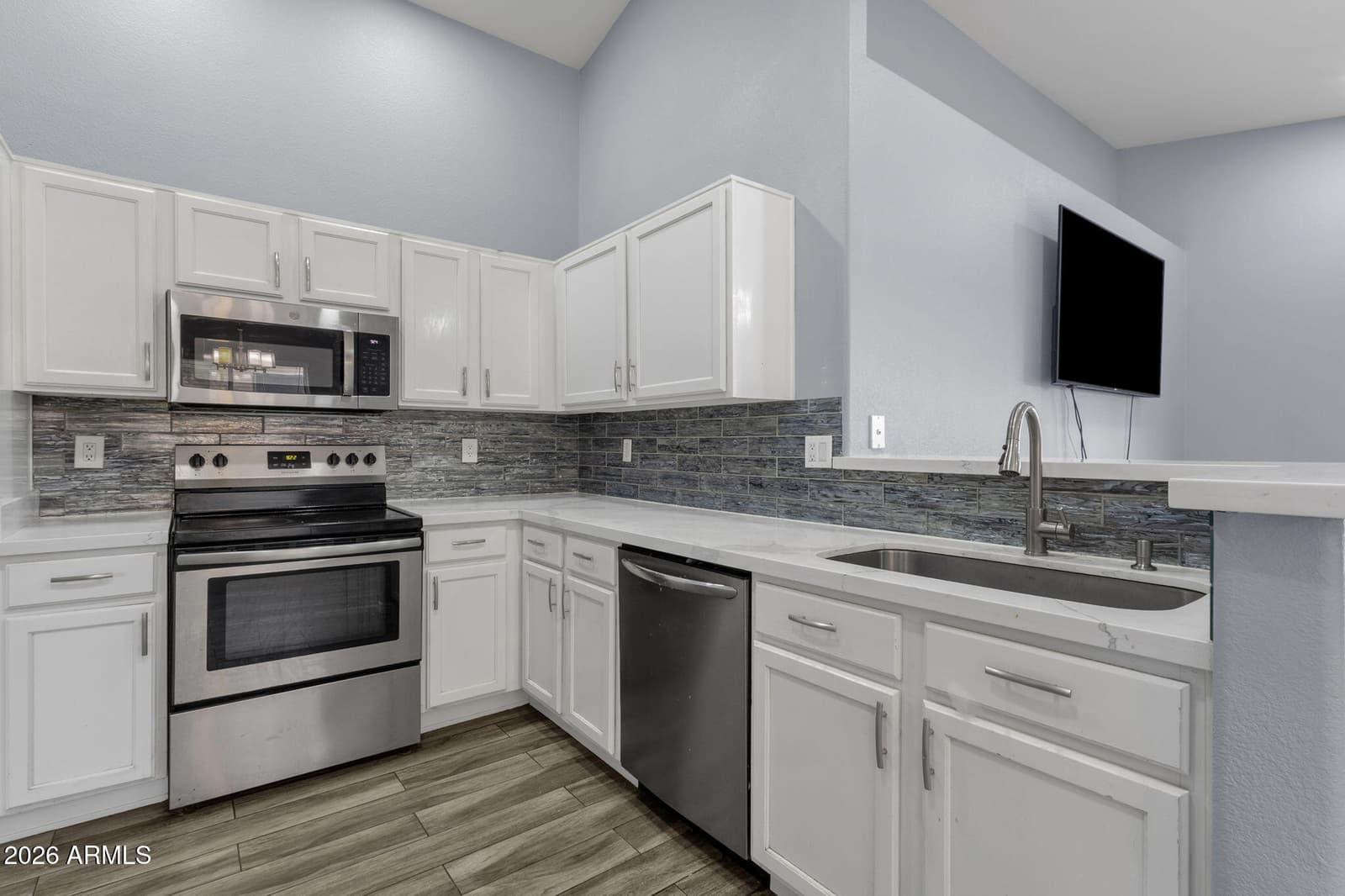 5843 S Brittany Lane, Tempe, AZ 85283 — photo 12 of 38