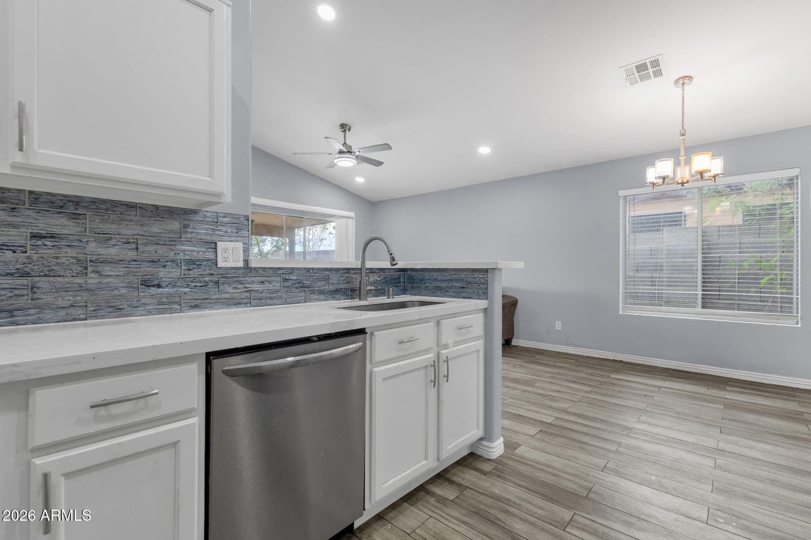 5843 S Brittany Lane, Tempe, AZ 85283 — photo 13 of 38