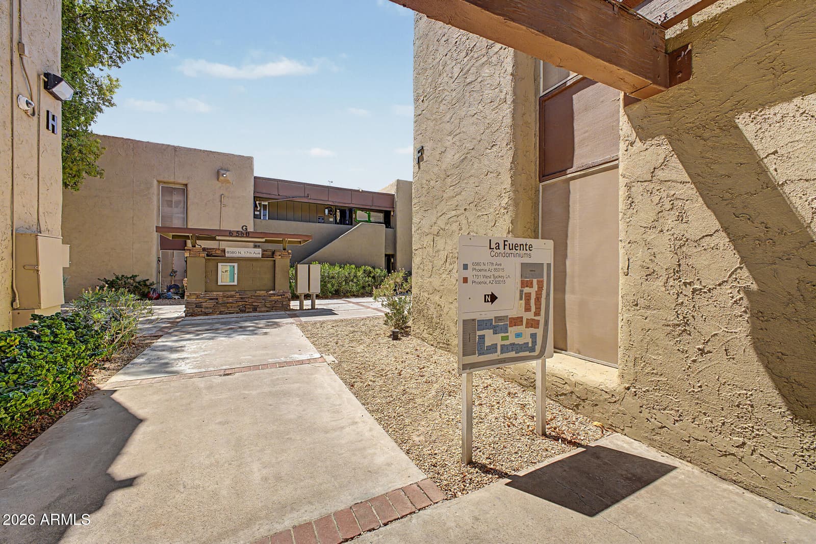 1701 W TUCKEY Lane 236, Phoenix, AZ 85015 — photo 27 of 31