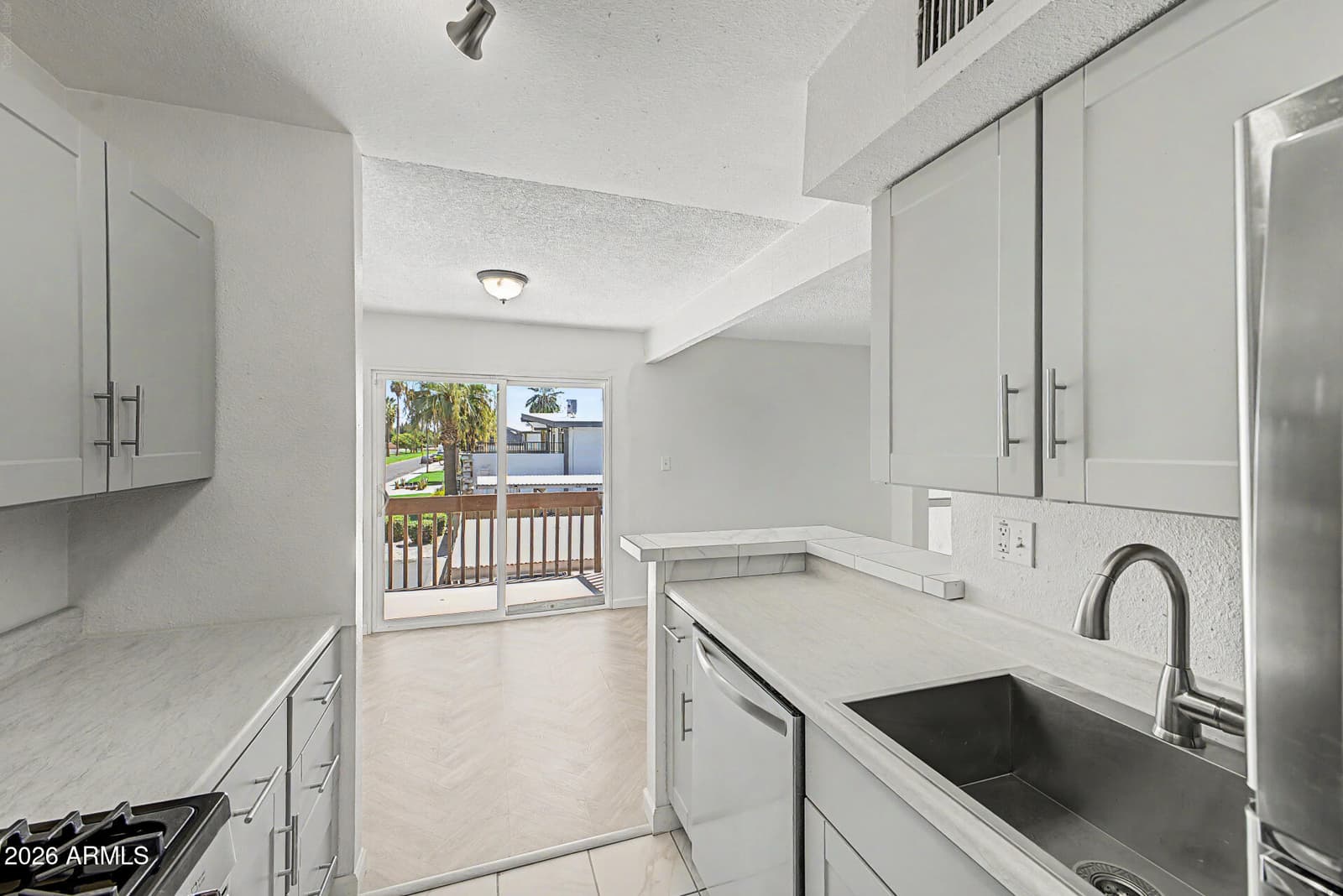 1701 W TUCKEY Lane 236, Phoenix, AZ 85015 — photo 13 of 31
