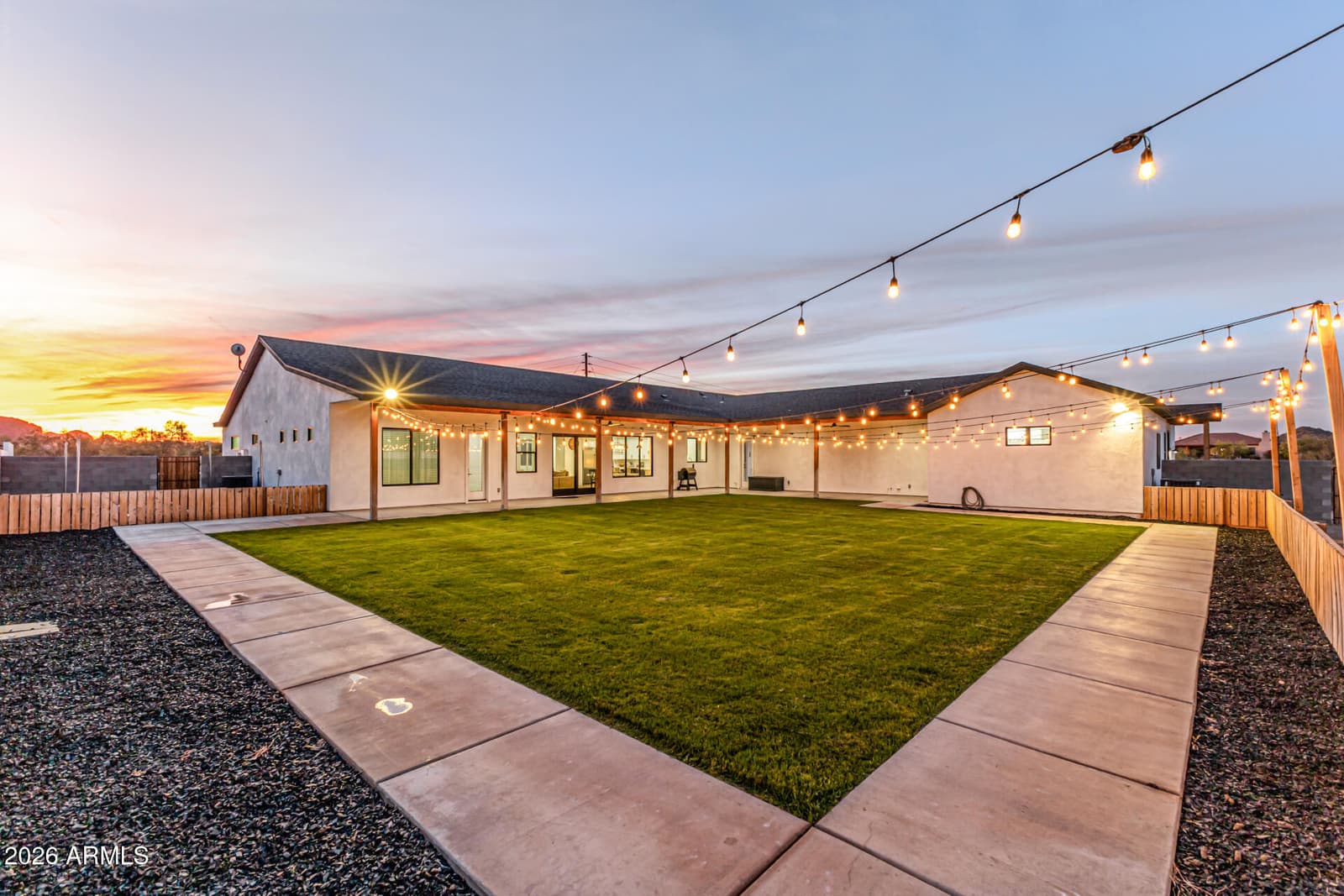 28673 N THOMPSON Road, San Tan Valley, AZ 85144 — photo 12 of 75