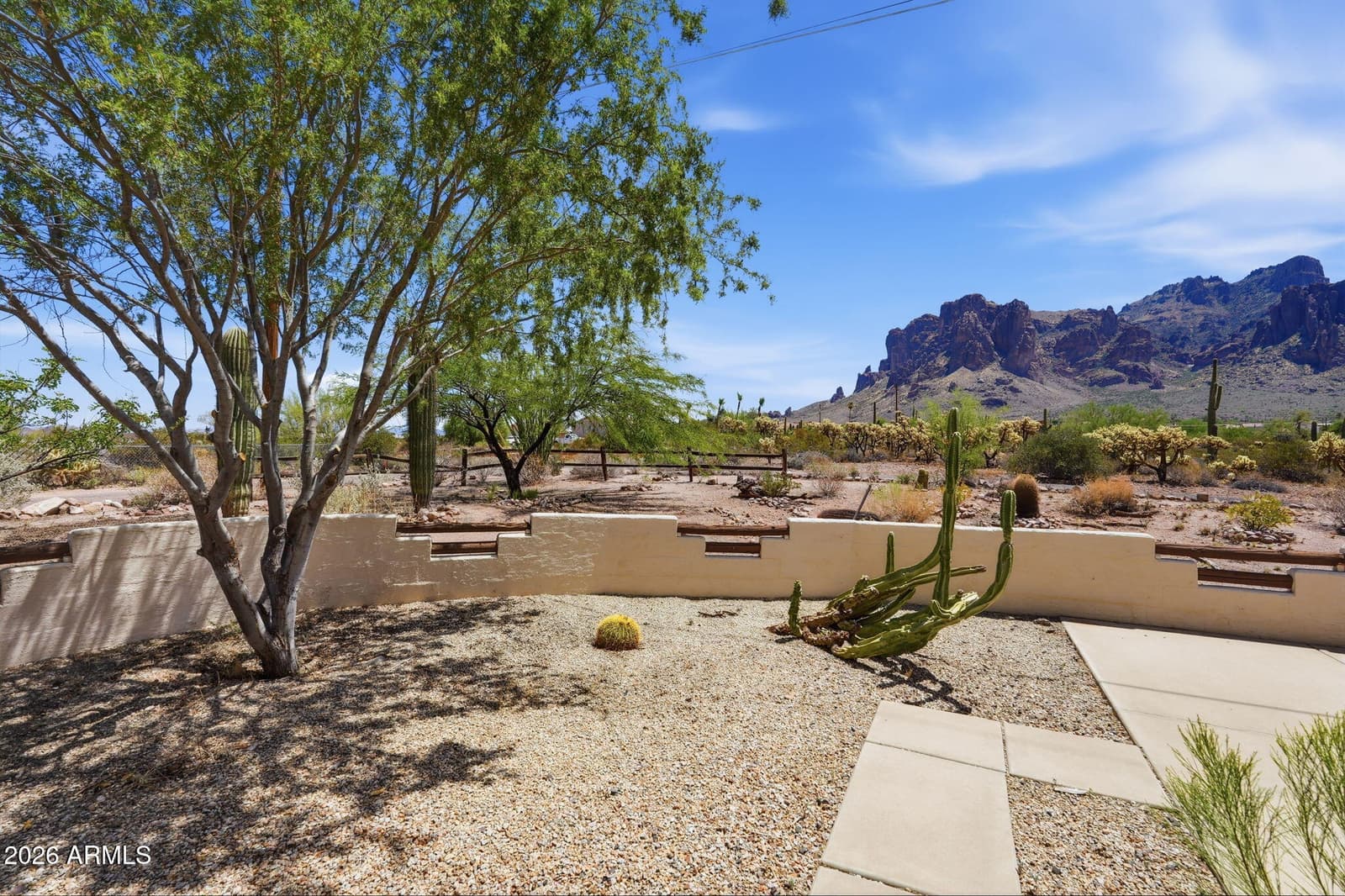 5370 E BELL Street, Apache Junction, AZ 85119 — photo 10 of 45