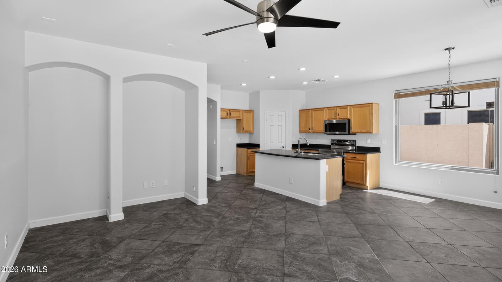 7213 E NORWOOD Street, Mesa, AZ 85207 — photo 5 of 15